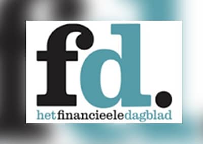 zakelijk-flirten-laat-je-lichaamstaal-in-je-voordeel-werken